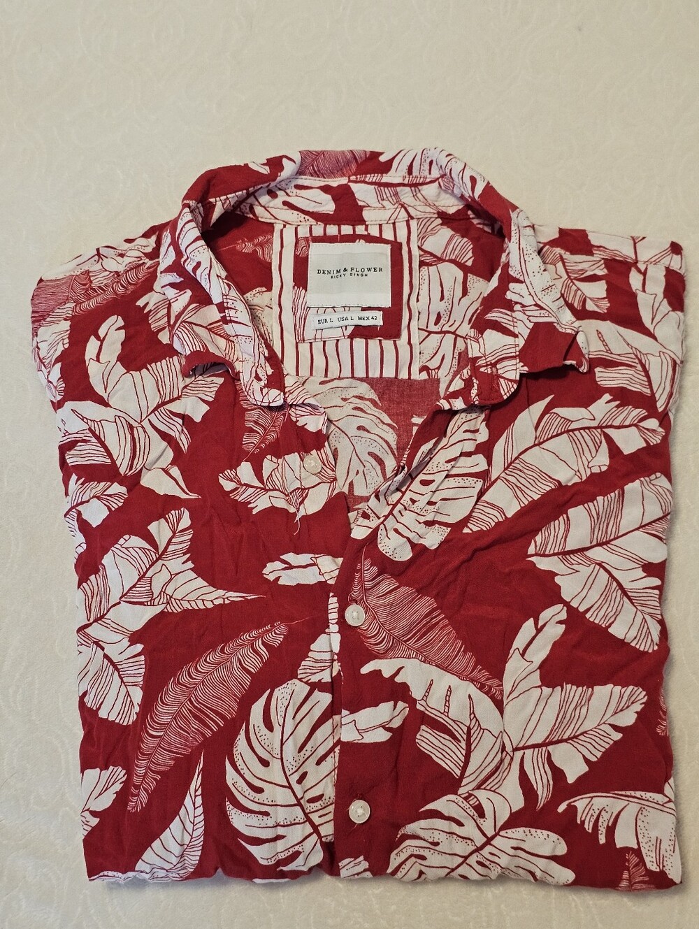 Denim & Flower Ricky Singh Hawaiian Shirt Men's Size Large Red Palm Floral Short